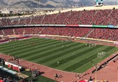 Persepolis Downs Padided in Trophy Ceremony