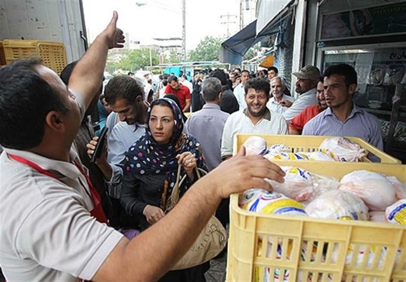 بیش از 2500 تن اقلام اساسی برای تنظیم بازار ماه رمضان در لرستان توزیع می‌شود