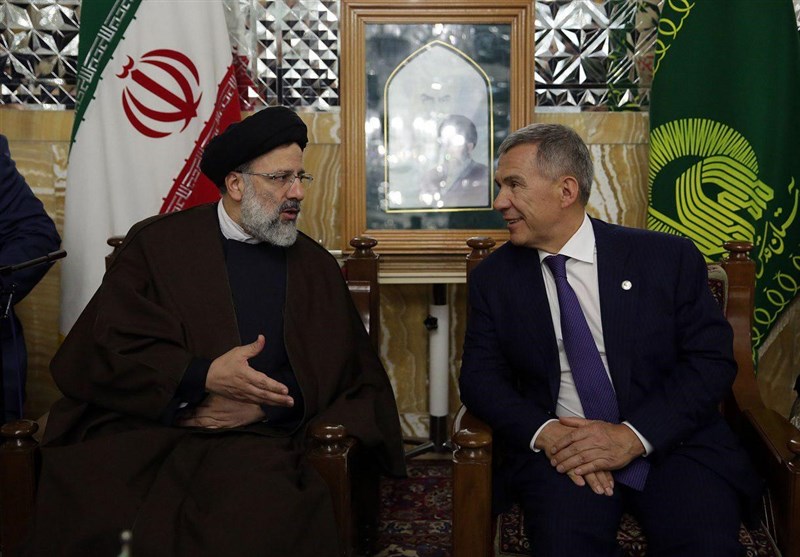 آیة الله رئیسی: سیاسة ایران تعزیز علاقاتها مع دول المنطقة