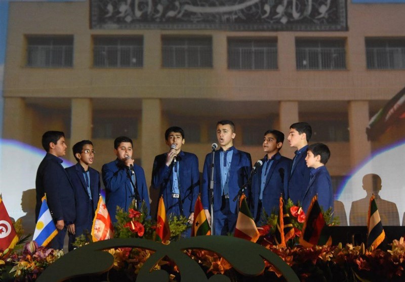 اجرای گروه «سبیل‌الرشاد» در افتتاحیه مسابقات قرآن دانش‌آموزی + صوت