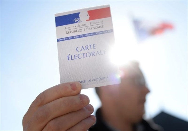 بسته شدن مراکز رای‌گیری در فرانسه