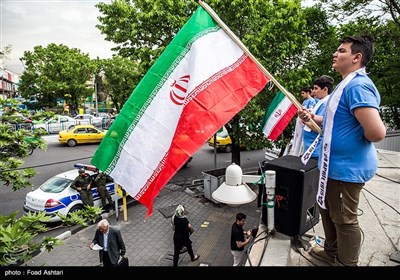 Congregation in Tehran Remember Armenian Killings of 1915