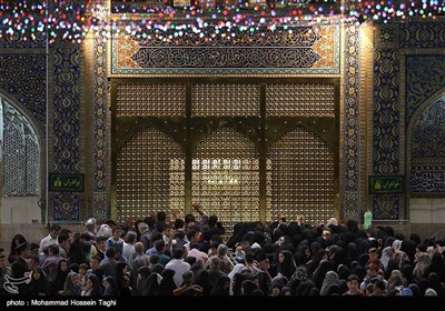 چراغانی و جشن مبعث در حرم مطهر امام رضا(ع)