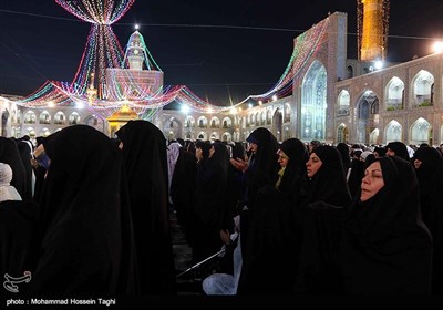 چراغانی و جشن مبعث در حرم مطهر امام رضا(ع)