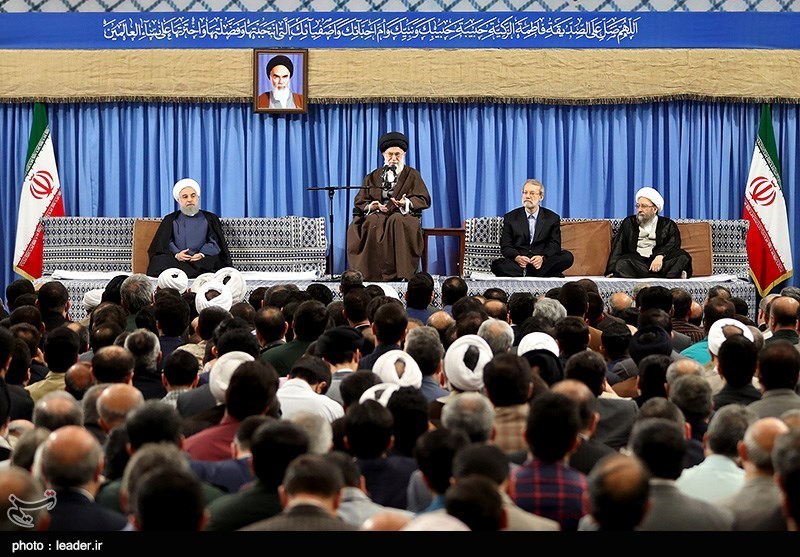 Ayetullah Hamenei&apos;den Cumhurbaşkanı Adaylarına Önemli Uyarı / Sineyi Milleti Esas Alın