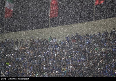 مباراة فریقی الاستقلال الایرانی والأهلی الاماراتی