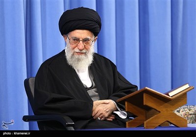 Int’l Quran Competition Participants Meet with Ayatollah Khamenei 