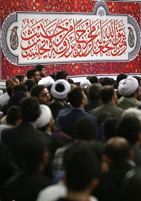 Int’l Quran Competition Participants Meet with Ayatollah Khamenei 