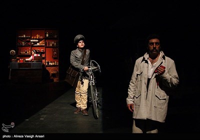 تئاتر پستچی پابلونرودا - اصفهان