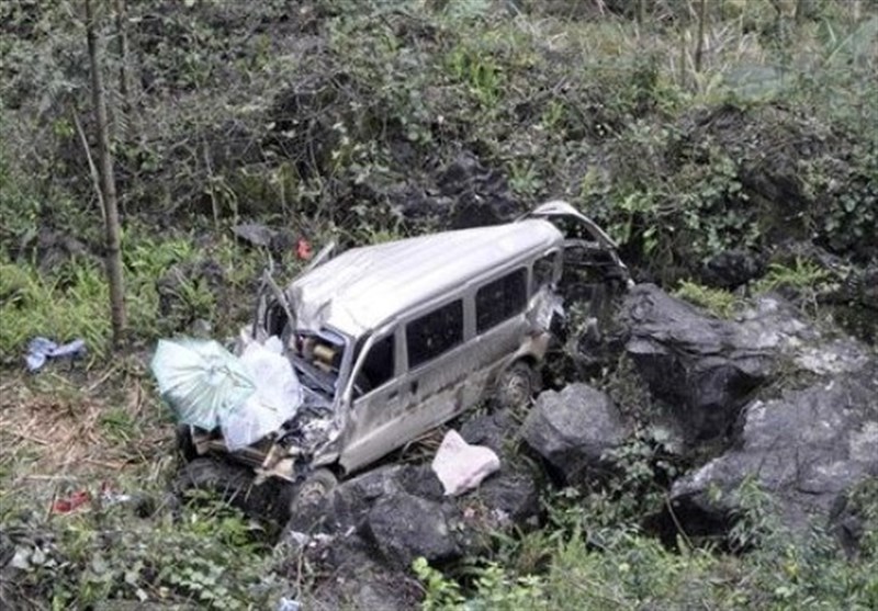 دیربالا: مسافر ویگن اندوہناک حادثے کا شکار؛ 10 افراد جاں بحق، متعدد زخمی