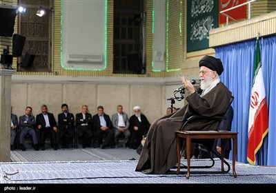 Iranian Laborers Meet Ayatollah Khamenei