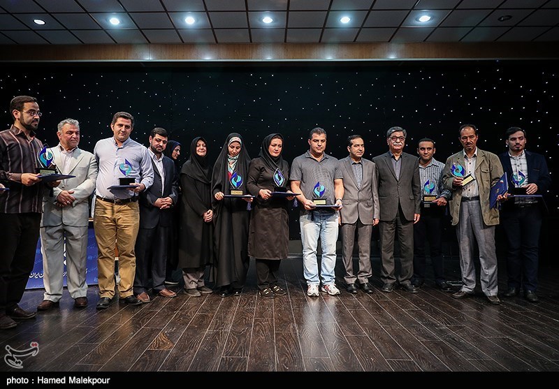 برگزیدگان جشنواره انجمن صنفی خبرنگاران و روزنامه‌نگاران معرفی شدند + اسامی و تصاویر