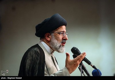 Iranian Presidential Candidate Raisi Holds Campaign Meeting in Zanjan