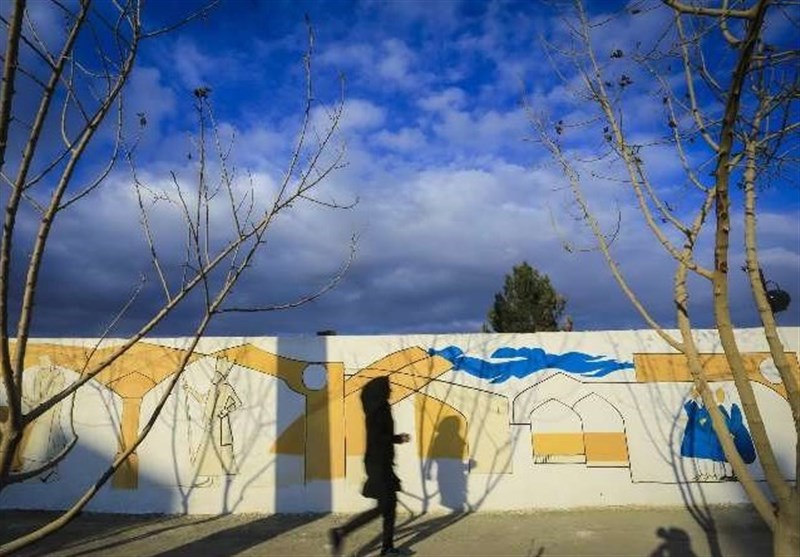 دیوارنوشته‌هایی که روح اصفهان را زنده نگه‌ می‌دارد؛ انتقال پیام‌های فرهنگی با دیوارنگاری خلاق