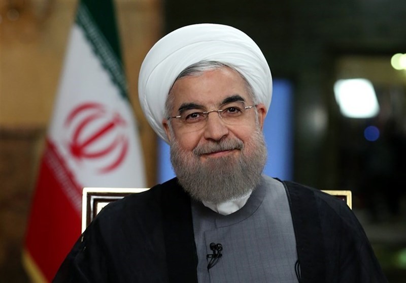 روحانی یتلقى برقیات تهانی بمناسبة فوزه بالانتخابات الرئاسیة