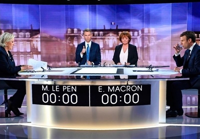 Le Pen, Macron Trade Insults in Heated Final Debate