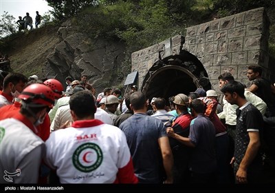 ایران کو صوبہ گلستان میں کوئلے کی کان میں دھماکے کی تصاویر