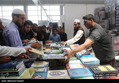 Int’l Book Fair Underway South of Tehran