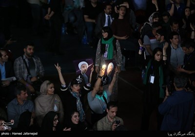 Campaign Rally of Rouhani&apos;s Supporters Held in Tehran