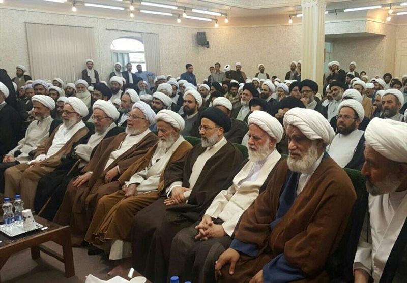 حجت‌الاسلام رئیسی با اساتید سطوح عالی حوزه علمیه قم دیدار کرد