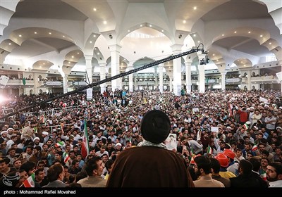 Iranian Presidential Candidate Raisi Continue Campaign Meetings in Qom