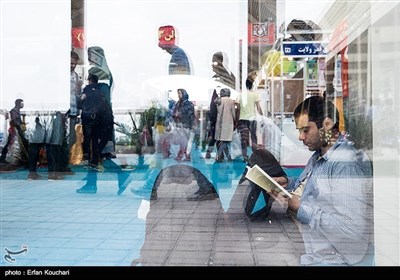 تہران؛ 30ویں بین الاقوامی کتب میلہ کی تصویری جھلکیاں