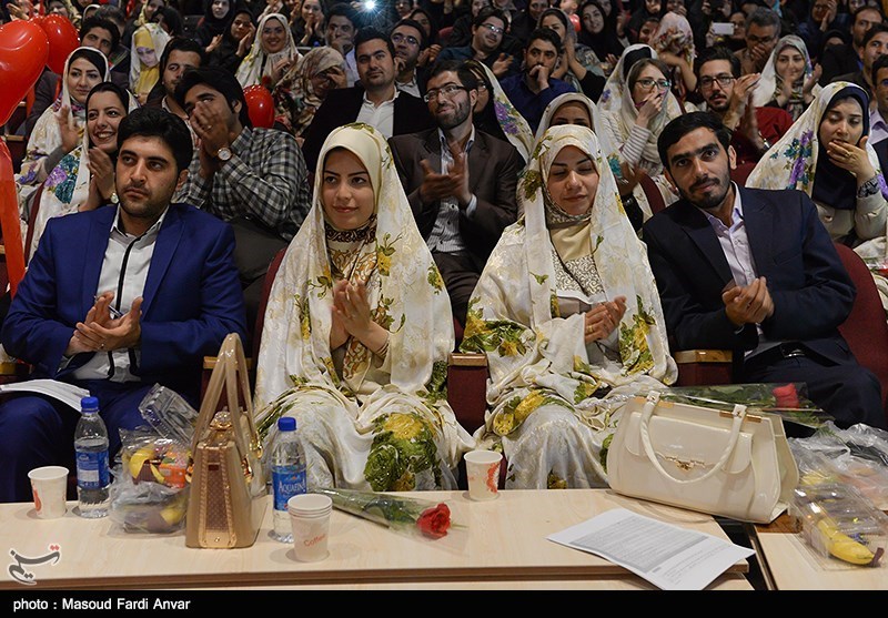یزد| یک هزار ازدواج دانشجویی در یزد انجام شد