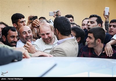 Qalibaf Holds Campaign Meeting in Lorestan