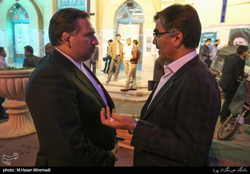 حسینی وزیر اقتصاد دولت دهم و محمدرضا فرزین دبیر سابق ستاد هدفمندی یارانه‌ها