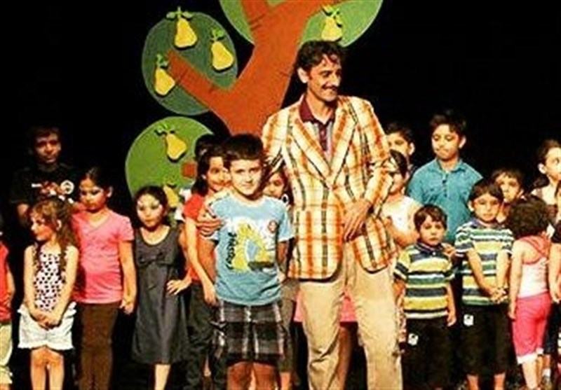 نمایش «من و در لجباز» با اجرای فانتزی، خوداتکایی را به کودکان آموزش داد