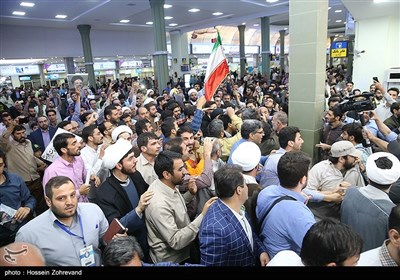 Presidential Candidate Raisi Continues Electioneering in Isfahan