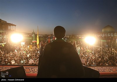 Presidential Candidate Raisi Continues Electioneering in Isfahan