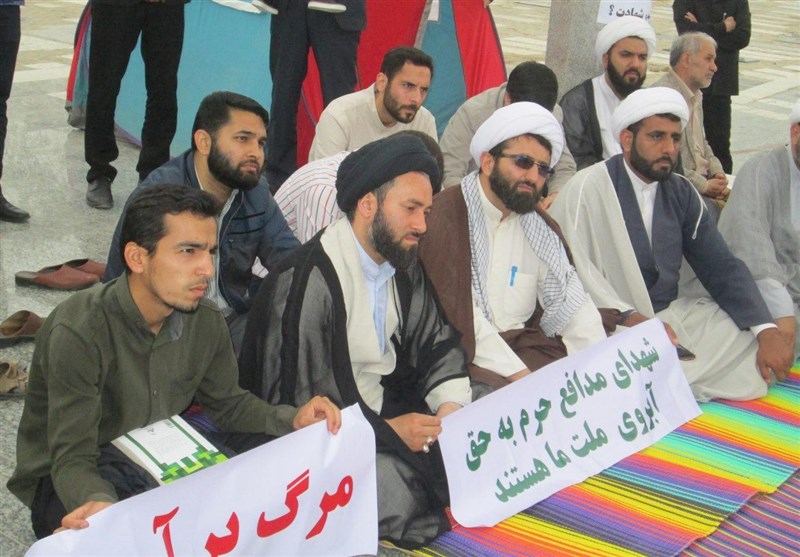 تجمع اعتراض‎آمیز خانواده شهدای مدافع حرم به حضور کرباسچی در گلستان+تصاویر