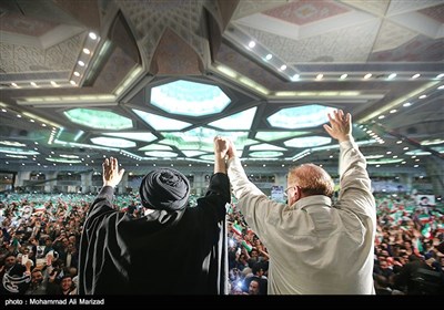 المرشح رئیسی بین مئات الآلاف من أنصاره فی طهران (2)