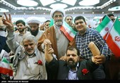 المرشح رئیسی بین مئات الآلاف من أنصاره فی طهران (2)