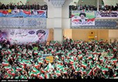 المرشح رئیسی بین مئات الآلاف من أنصاره فی طهران (2)