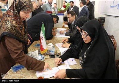 Nationals in Syria Voting in Iran’s Presidential Election