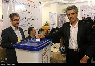 Nationals in Syria Voting in Iran’s Presidential Election