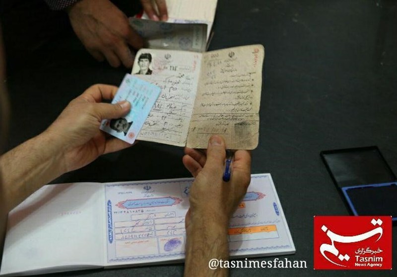 حماسه حضور مردم نصف‌جهان در انتخابات به روایت تصویر