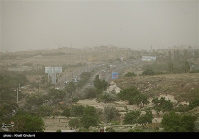 گرد و غبار در تبریز