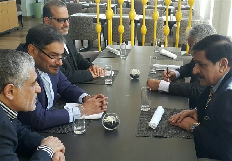 Iran’s Shamkhani Holds Talks with Pakistani, Turkish, S African Security Officials