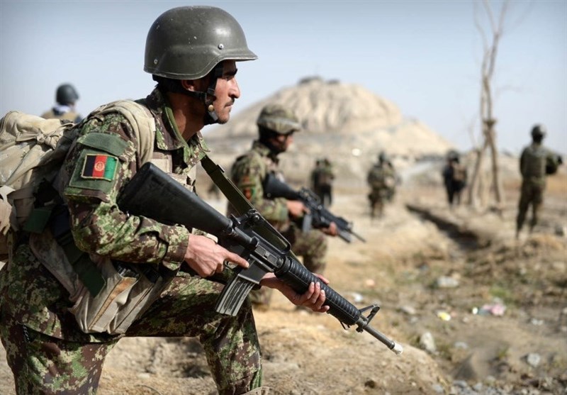 کشته شدن 9 نفر از نزدیکان رئیس سنای افغانستان در حمله نیروهای خارجی و افغان