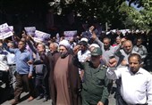 راهپیمایی نمازگزاران شهرستان‌های استان تهران ضد جنایات آل‌خلیفه پس از نماز جمعه+ تصاویر