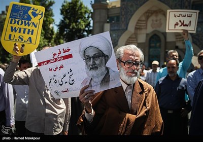 راهپیمایی نمازگزاران تهرانی در اعتراض به جنایات آل خلیفه و در حمایت از شیخ عیسی قاسم