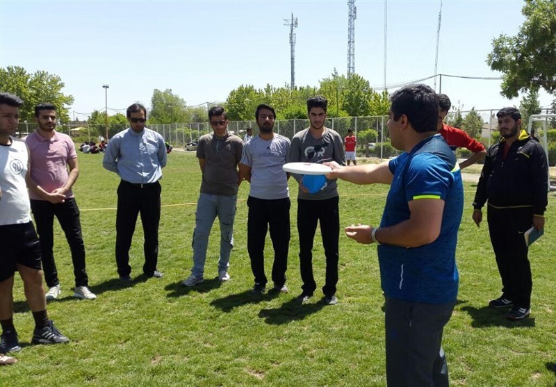 مسابقات رشته ورزشی &quot;فریزبی&quot; با عنوان جام قدس در ارومیه برگزار می‌شود