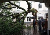 طوفان شدید در مسکو 11 کشته برجای گذاشت+فیلم و عکس