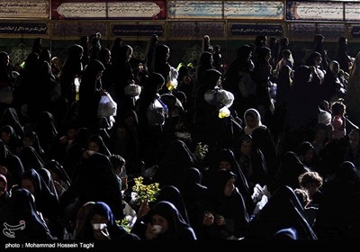 Imam Reza (AS) Shrine Hosts Ramadan Iftar in Mashhad