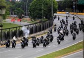 ونزوئلا 14 افسر نظامی را در آغاز اعتراضات بازداشت کرده است