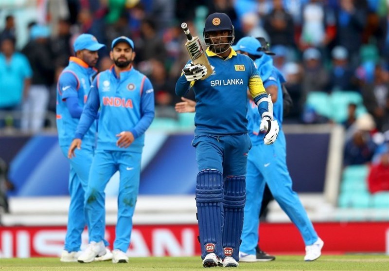 سری لنکا نے دفاعی چیمپئن بھارت کو 7 وکٹوں سے عبرتناک شکست دے دی
