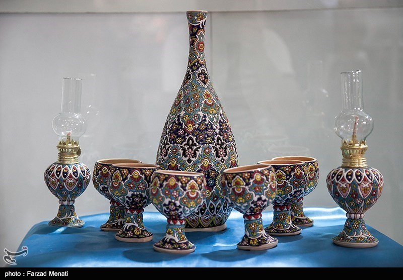 فروش 9 میلیون و 500 هزار دلاری صنایع دستی استان فارس در سال 95